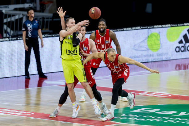 库尔图瓦重 库尔图瓦重